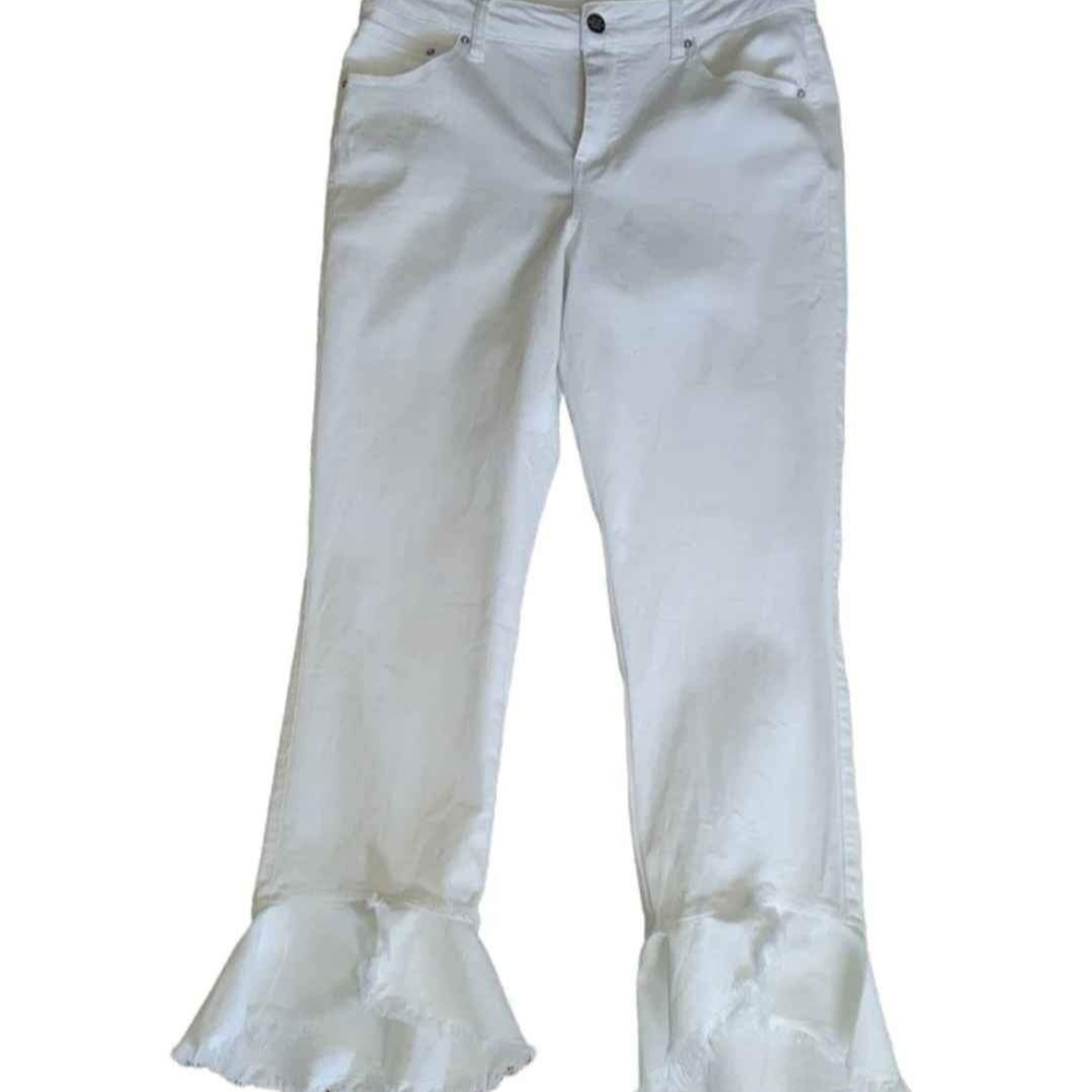 A. Byer White Flared Capris